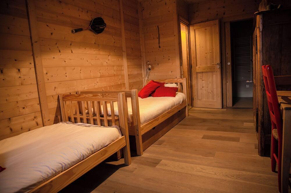 Grand Chalet de Charme 5 Domaine Alpe d'Huez - 12 people - Rhône-Alpes - Villard-Reculas visuel 1/5 Grand Chalet de Charme 5 Domaine Alpe d'Huez - 12 people - Rhône-Alpes - Villard-Reculas visuel 1/5