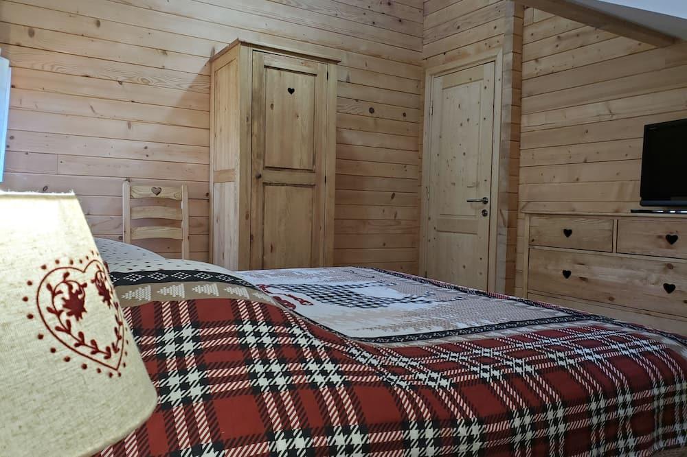 Chalet in a quiet location (5mn Gérardmer), 2000m2 nature plot in a small hamlet Lotharingen - Le Tholy visuel 1/5 Chalet in a quiet location (5mn Gérardmer), 2000m2 nature plot in a small hamlet Lotharingen - Le Tholy visuel 1/5