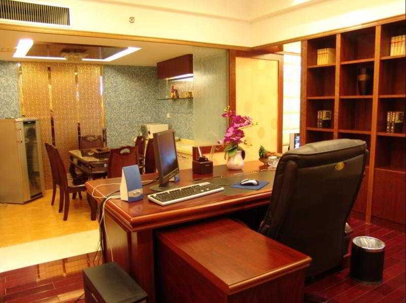 Kunming Golden Spring Hotel