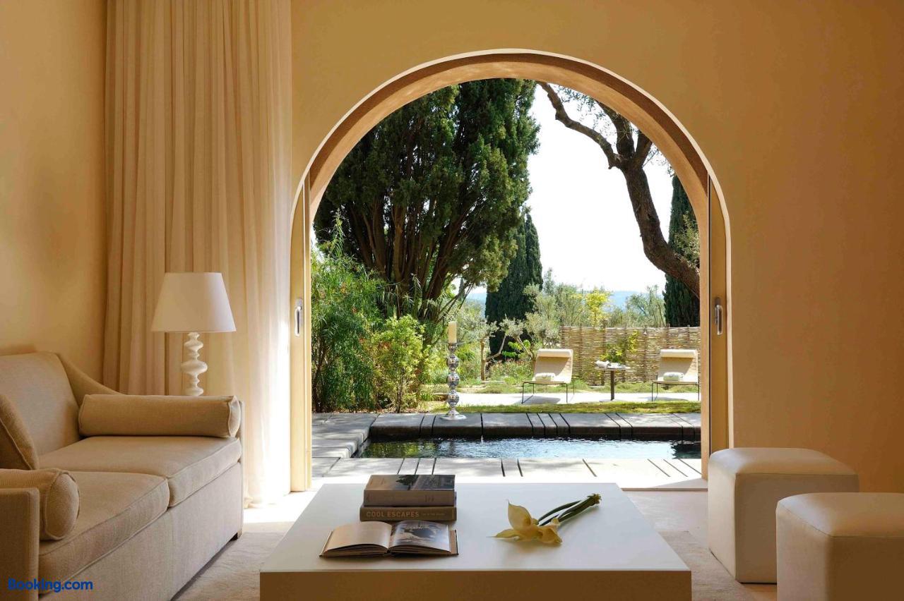 booking-547010-24449669-805692 MUSE Saint-Tropez