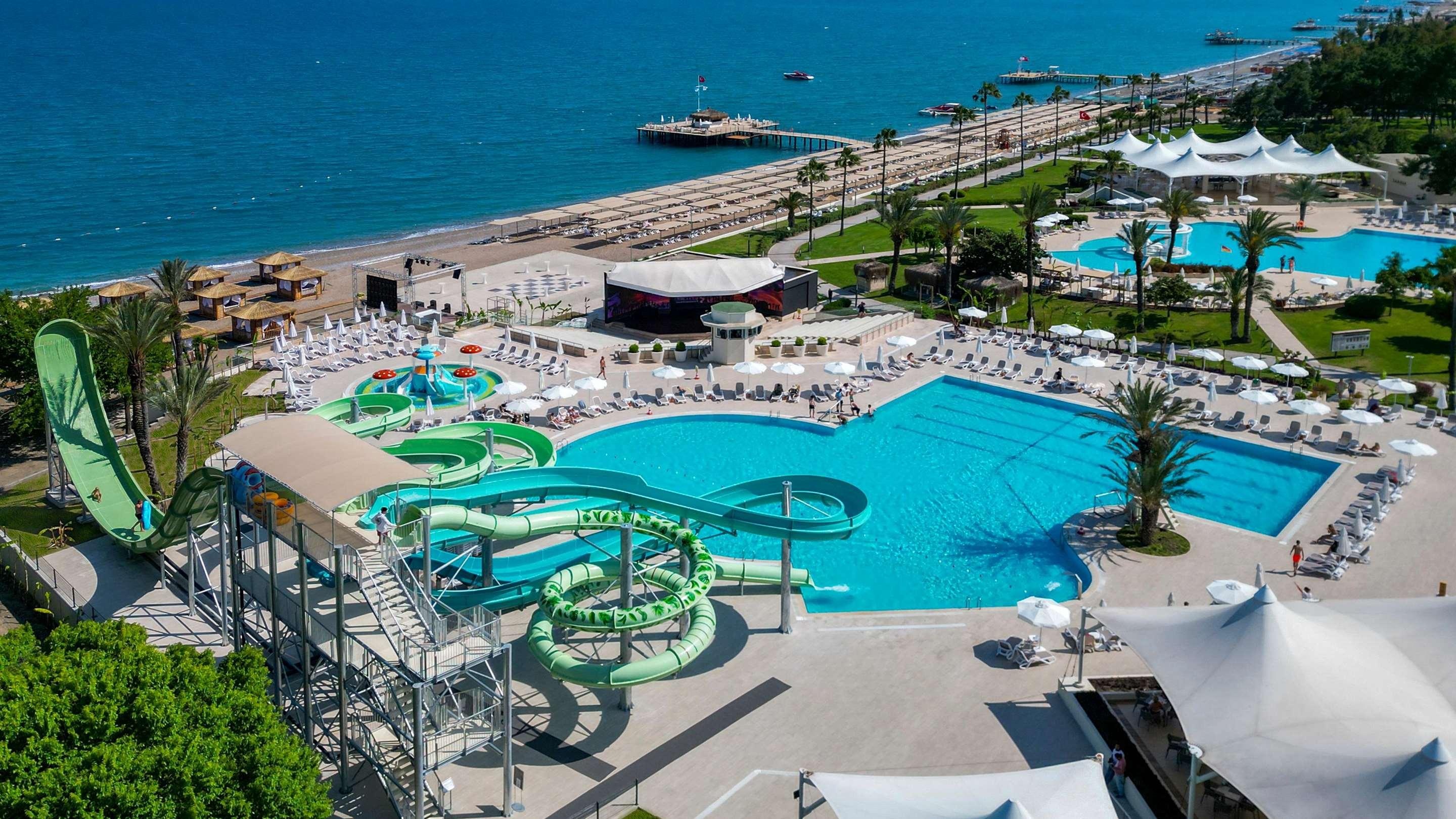 ice-398381-370be1-381739 Mirage Park Resort