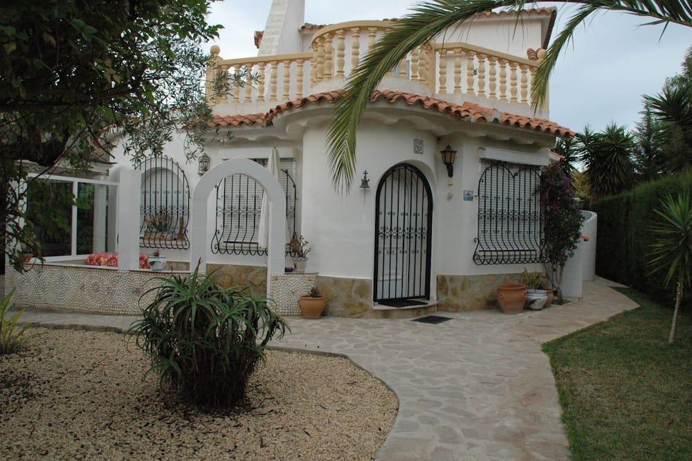 Villa del Sol, close to Denia, near the beach, family, garden, dogs willk., Kust van Valencia - Dénia visuel 1/5 Villa del Sol, close to Denia, near the beach, family, garden, dogs willk., Kust van Valencia - Dénia visuel 1/5
