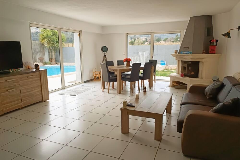 Bas De Villa Avec Piscine Provence-Alpes-Côte d'Azur - Auribeau-sur-Siagne visuel 1/5 Bas De Villa Avec Piscine Provence-Alpes-Côte d'Azur - Auribeau-sur-Siagne visuel 1/5