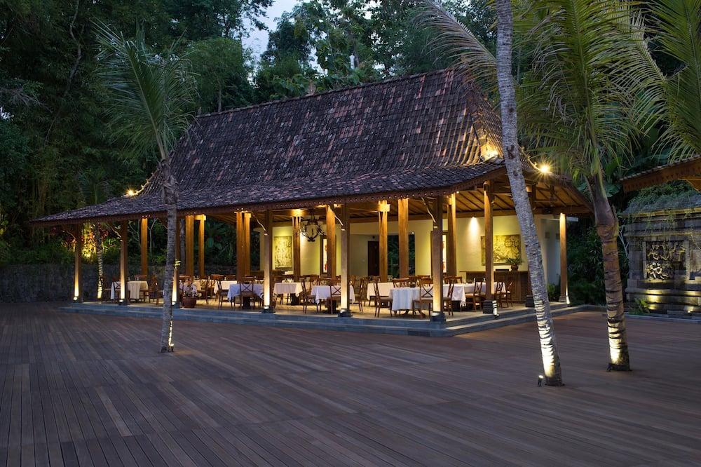 expedia_group-613696-66083637-531136 Plataran Borobudur