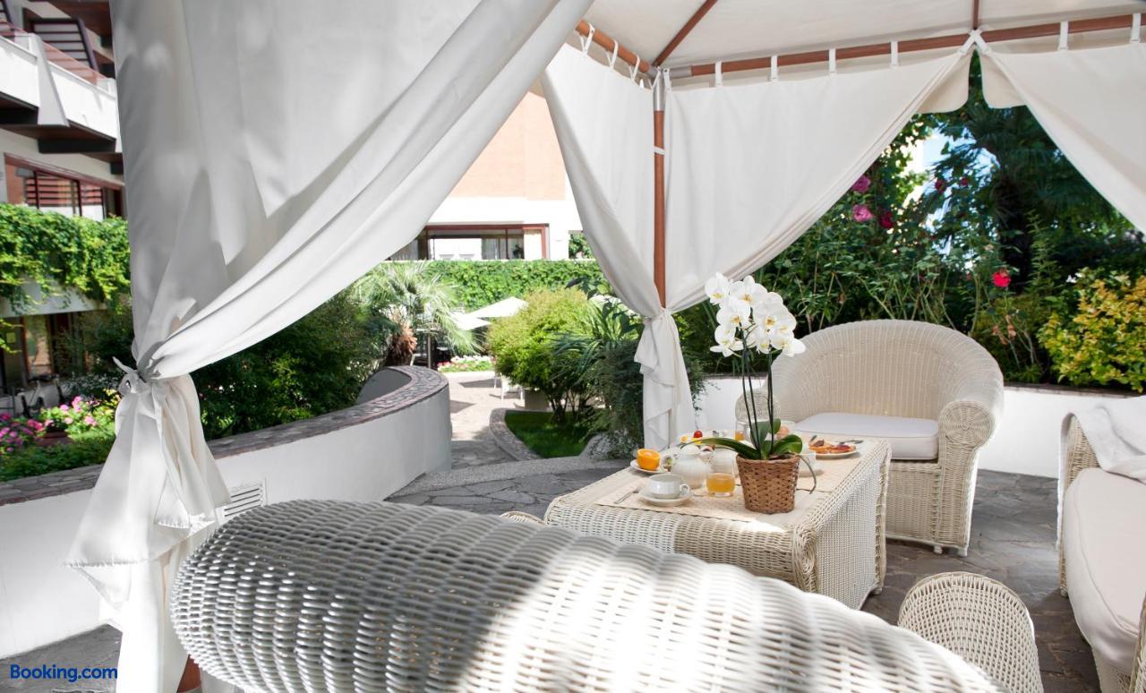 booking-74117-15733574-555833 Hotel Alexander