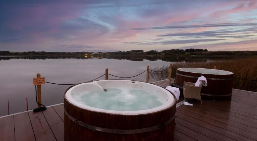 Wineport Lodge