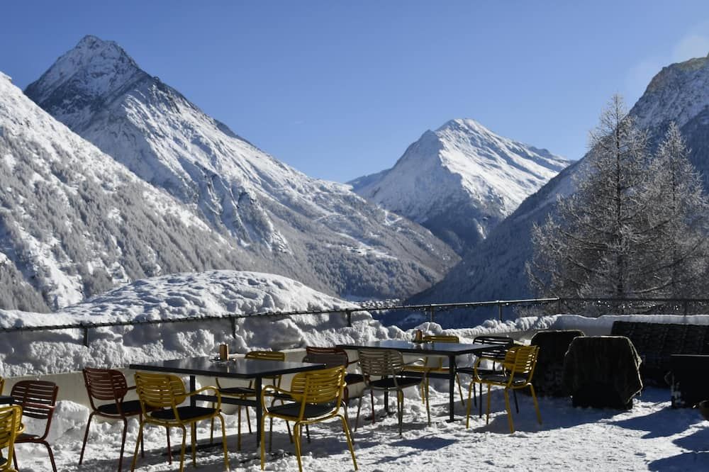 Waldhotel Fletschhorn Panoramic Retreat in Saas Fee — image 1 of 1