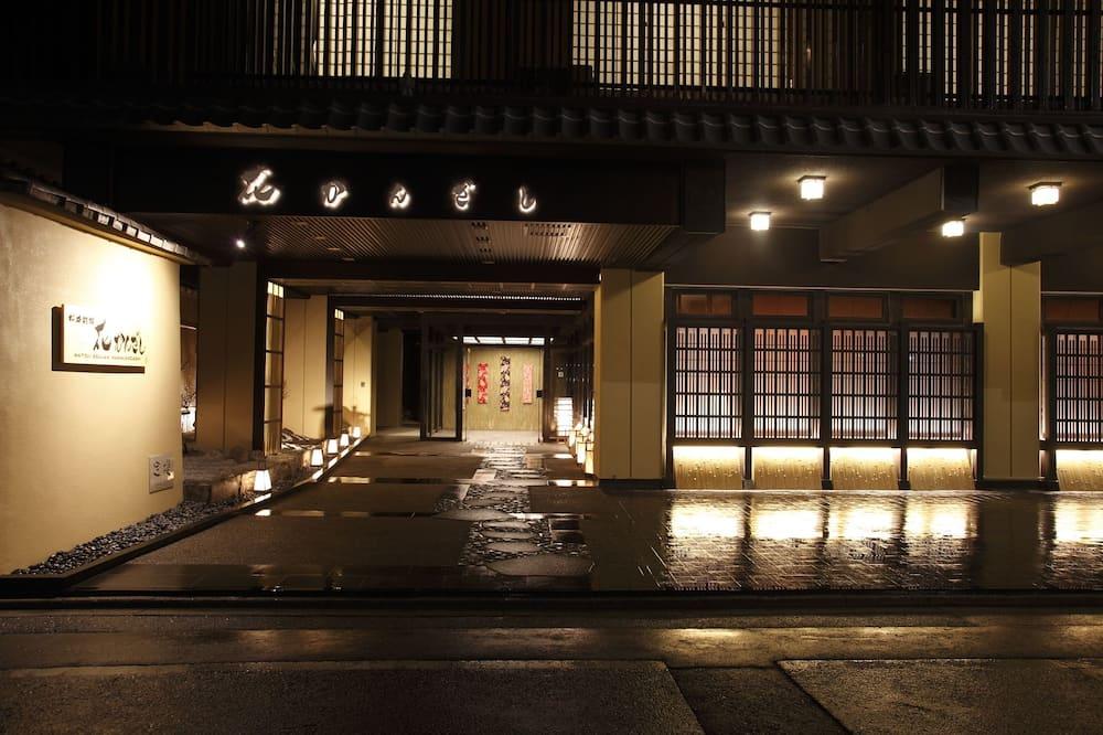 expedia_group-207871-680b5b55-506909 Matsui-Bekkan Hanakanzashi