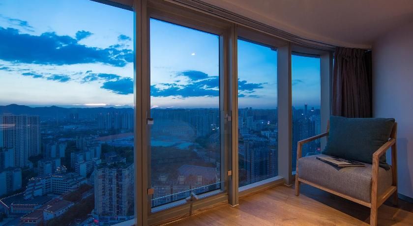 Bai Yun Qin She Boutique