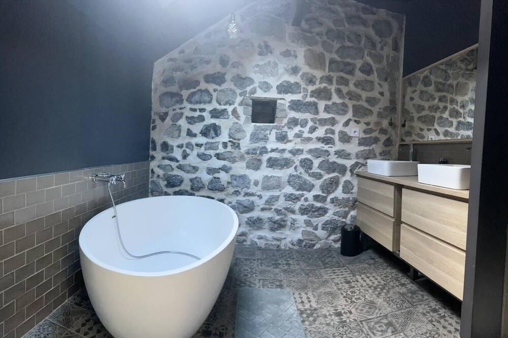 Grand loft avec Piscine aux Portes des Cévennes Languedoc-Roussillon - Cendras visuel 3/5 Grand loft avec Piscine aux Portes des Cévennes Languedoc-Roussillon - Cendras visuel 3/5