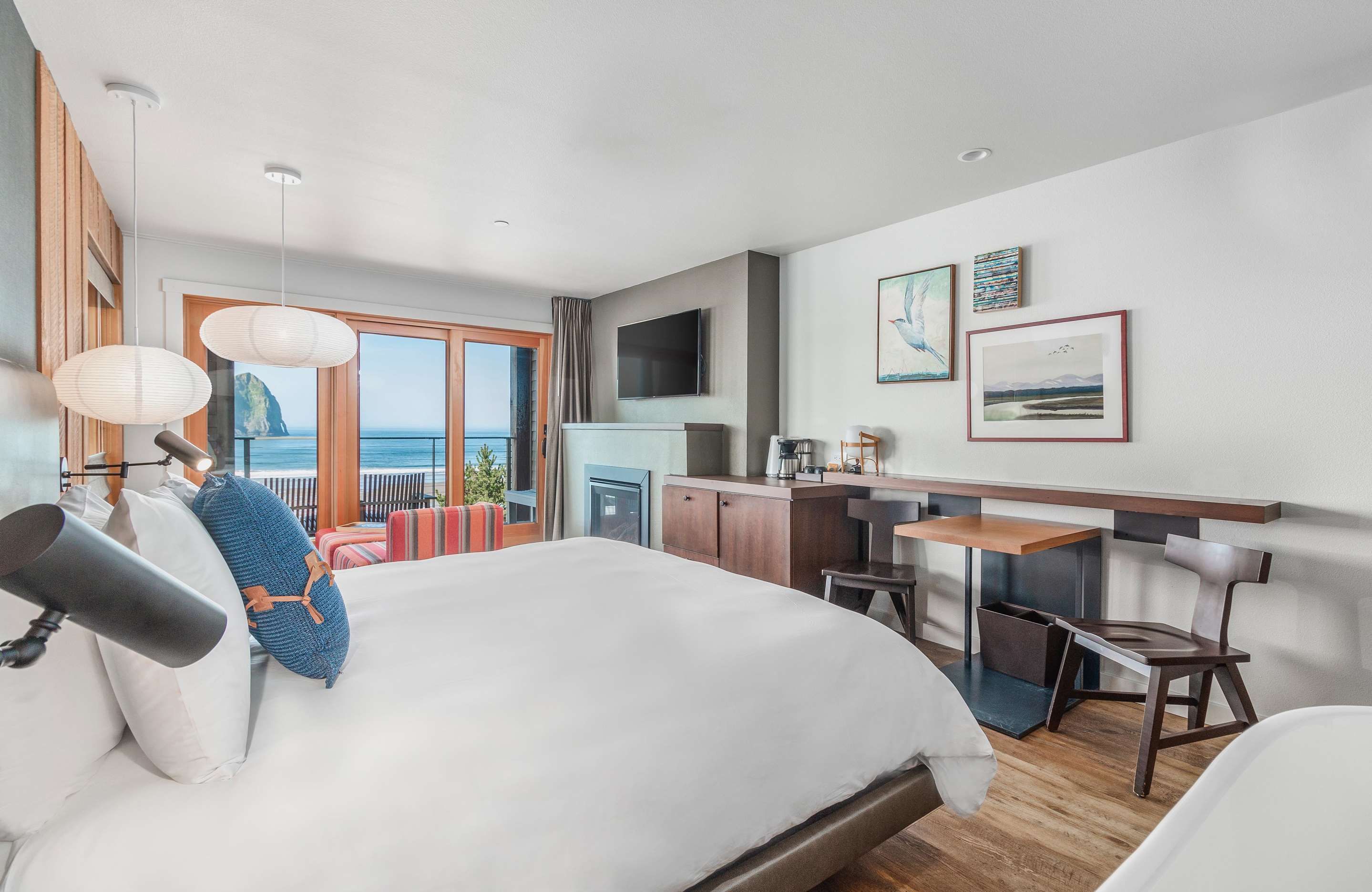 Headlands Coastal Lodge & Spa