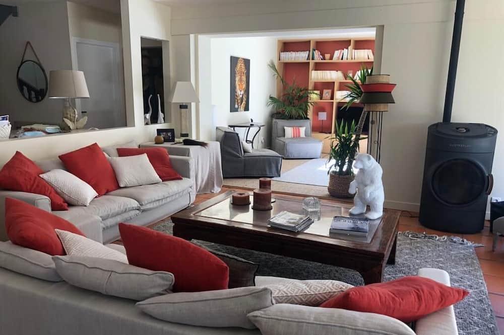 Superbe Villa 4 Spacieuse Calme Piscine 10 mns des Plages 6 Chbres 5 sdb 6 wc Aquitaine - Seignosse visuel 5/5 Superbe Villa 4 Spacieuse Calme Piscine 10 mns des Plages 6 Chbres 5 sdb 6 wc Aquitaine - Seignosse visuel 5/5