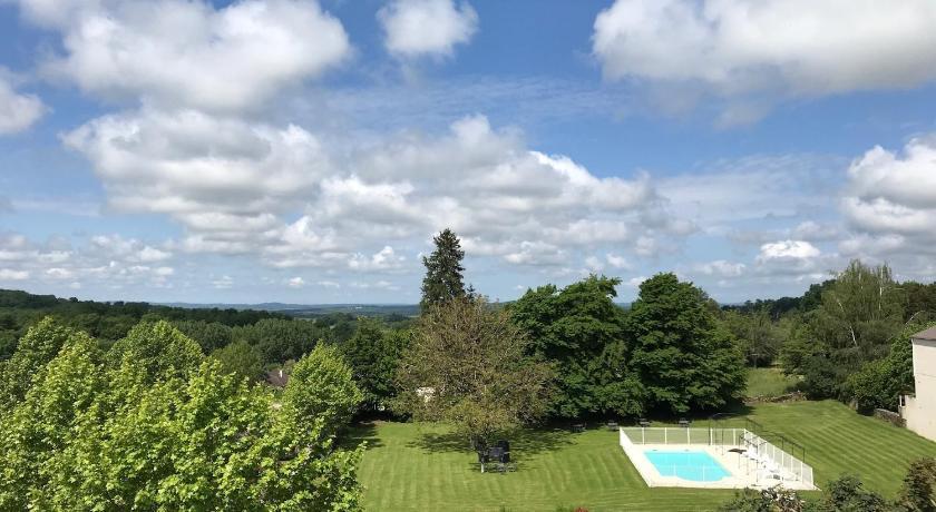 Hôtel du Château Limouqin - Albignac visuel 2/5 Hôtel du Château Limouqin - Albignac visuel 2/5