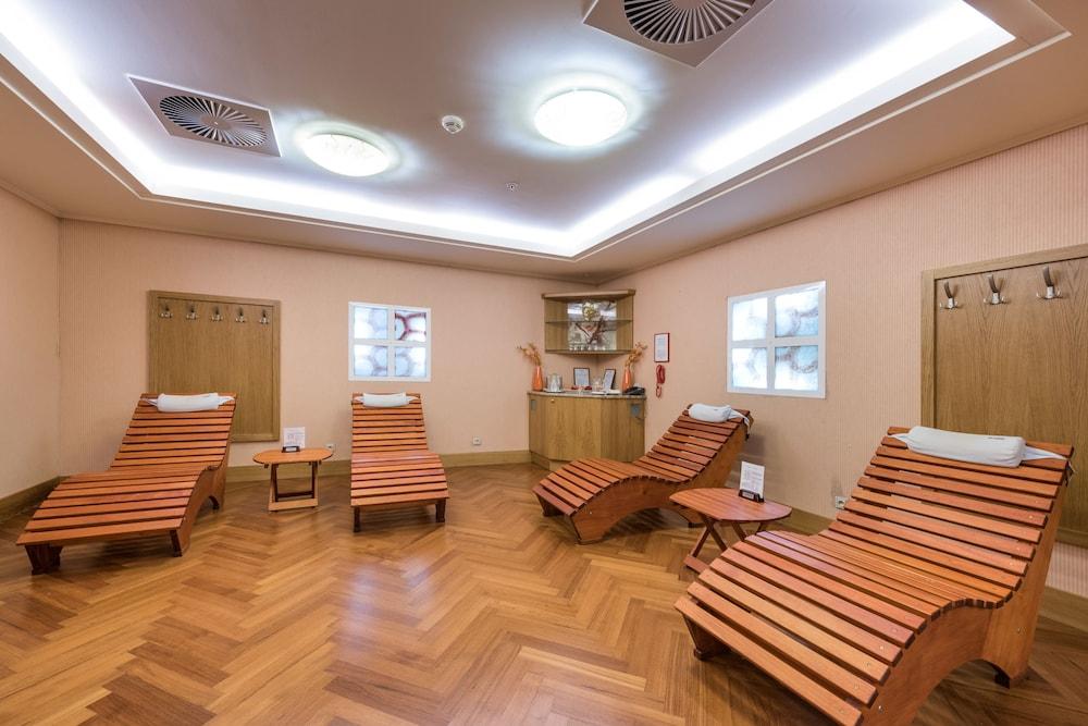 expediav2-679788-34f014-452589 Lindner Hotel Prague Castle
