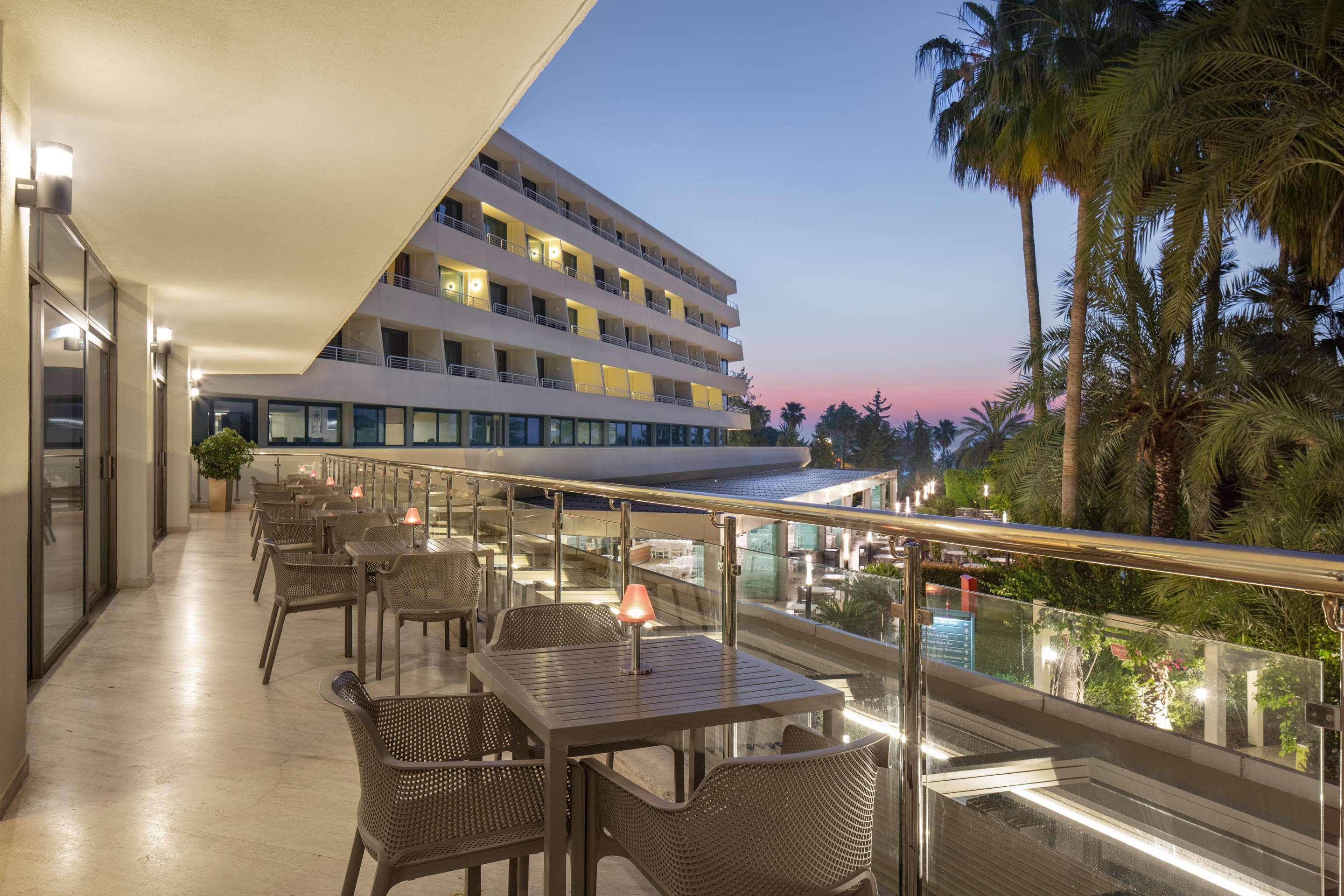 ice-398381-94bba1-400086 Mirage Park Resort