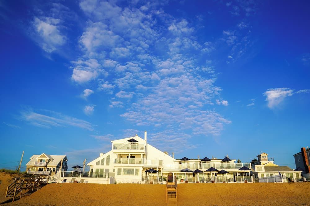 Blue - Inn On The Beach