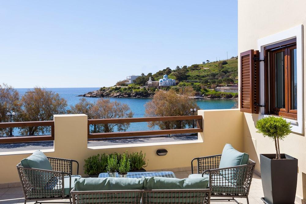 sembo-3788326-edd121-548400 Syra Bay