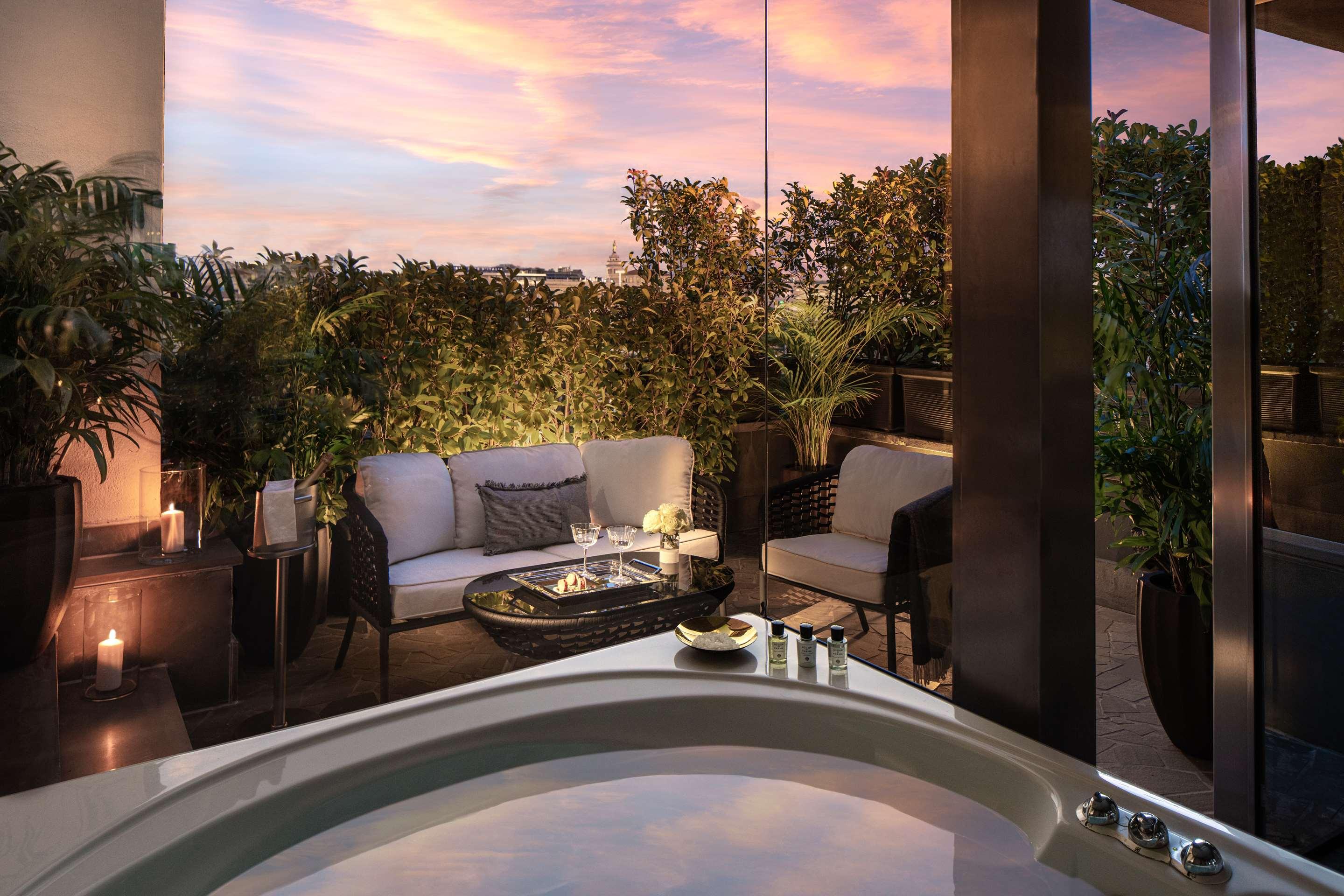 ice-26616-118221947-435546 Anantara Palazzo Naiadi Rome Hotel