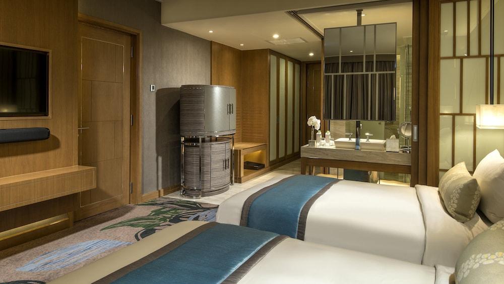 sembo-732990-0c6c27-963354 Intercontinental Nha Trang