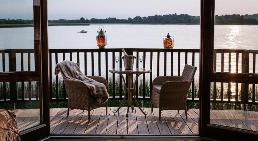 Wineport Lodge