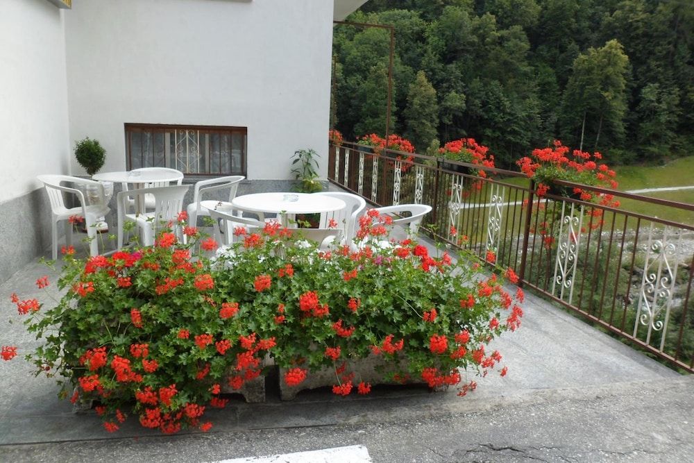 hotel photo