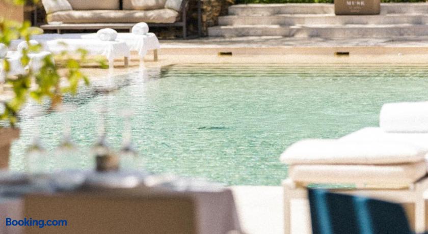 booking-547010-368563252-934822 MUSE Saint-Tropez