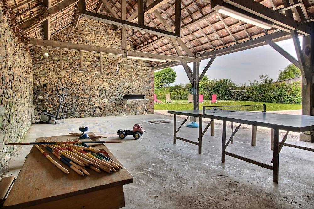 Cottage 12 or 14 seats group (2 ch RMCs in stone farmhouse with garden) Bretagne - Hillion visuel 4/5 Cottage 12 or 14 seats group (2 ch RMCs in stone farmhouse with garden) Bretagne - Hillion visuel 4/5