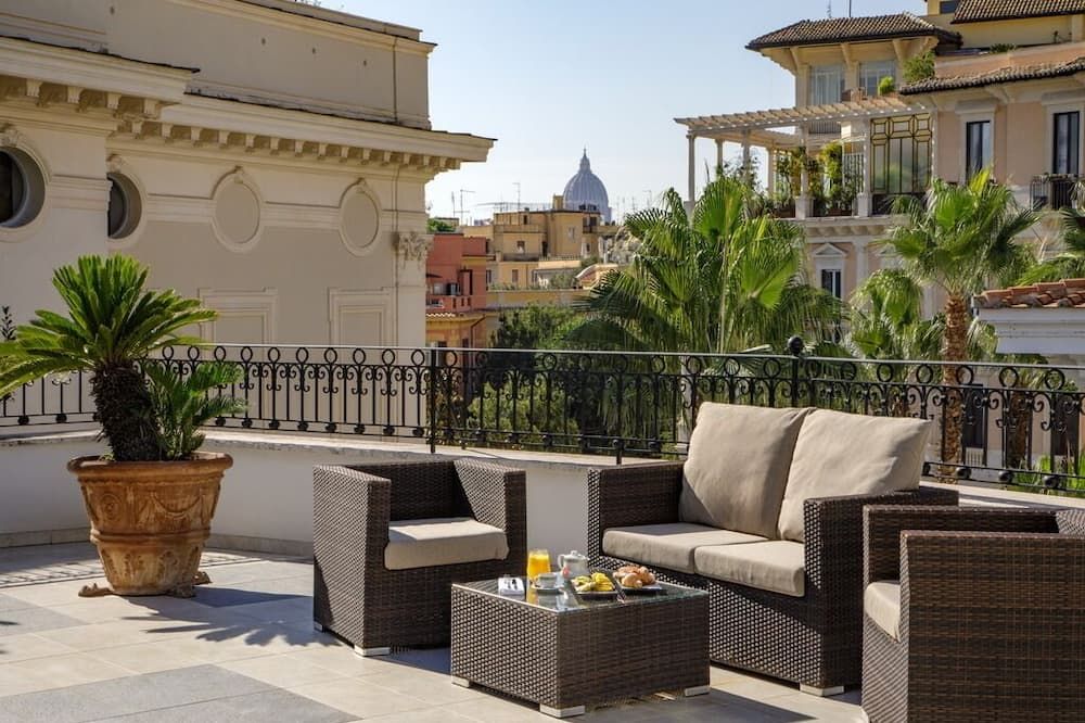 Donna Laura Palace by OMNIA hotels — image 1 of 1