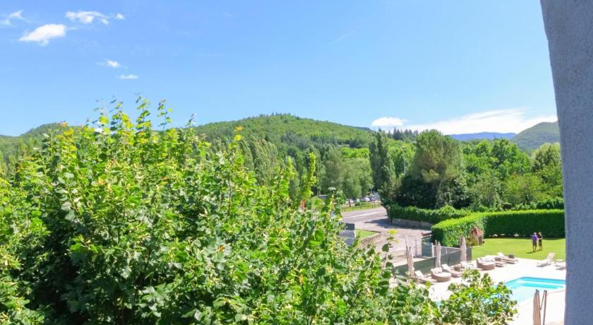 Logis Hotel Restaurant Mas de la Prairie Languedoc-Roussillon - Le Vigan visuel 1/5 Logis Hotel Restaurant Mas de la Prairie Languedoc-Roussillon - Le Vigan visuel 1/5