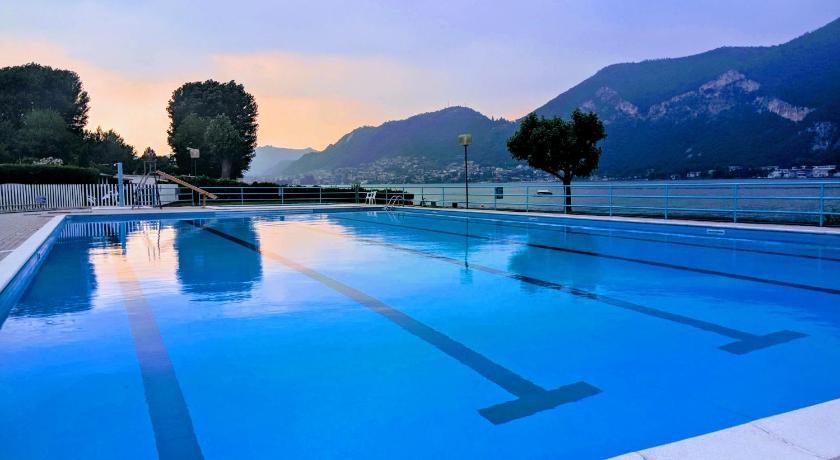 Belvedere Clusane Camping Lombardy - Iseo visuel 4/5 Belvedere Clusane Camping Lombardy - Iseo visuel 4/5