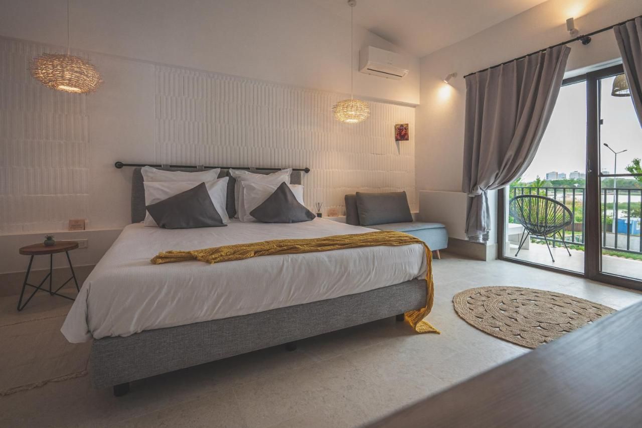 Hook Of Love - Le Mirage de la Mer