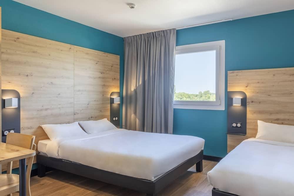 B&B HOTEL Saint-Martin-de-Crau Alpilles Camargue Provence-Alpes-Côte d'Azur - Saint-Martin-de-Crau visuel 2/5 B&B HOTEL Saint-Martin-de-Crau Alpilles Camargue Provence-Alpes-Côte d'Azur - Saint-Martin-de-Crau visuel 2/5