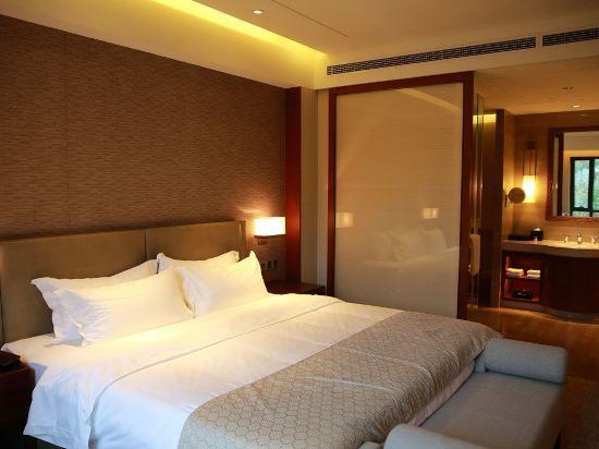 agoda-3550476-517126653-401524 Swan Lakeview Hotel