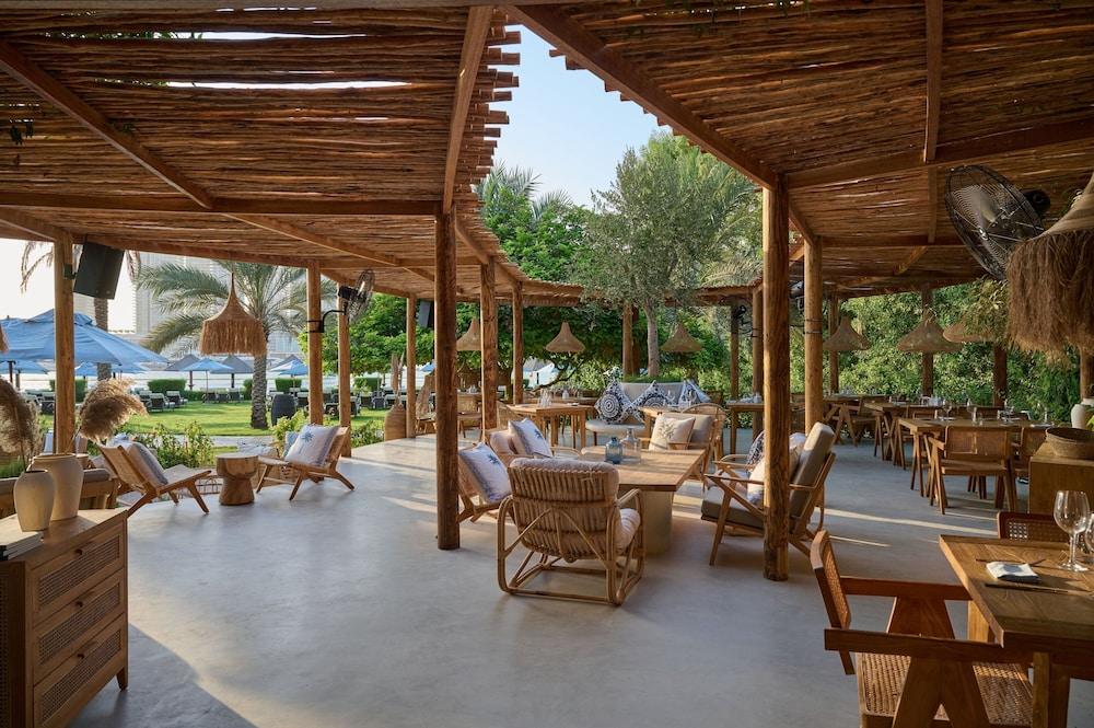 sembo-1070399172-9d1b0d-488005 W Dubai - Mina Seyahi