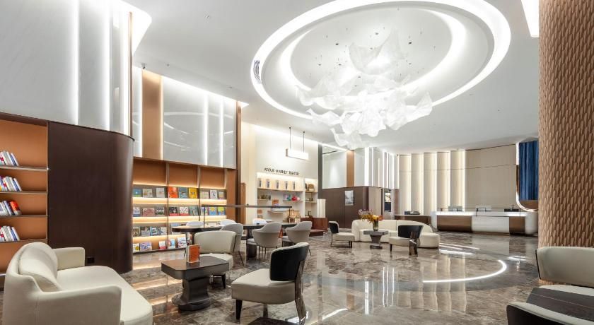 Atour Hotel Meizhou West Railway Station R&F Center