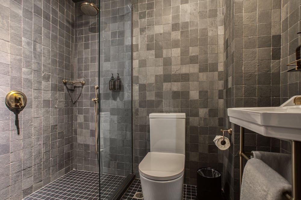 The Chow Kit - an Ormond Hotel