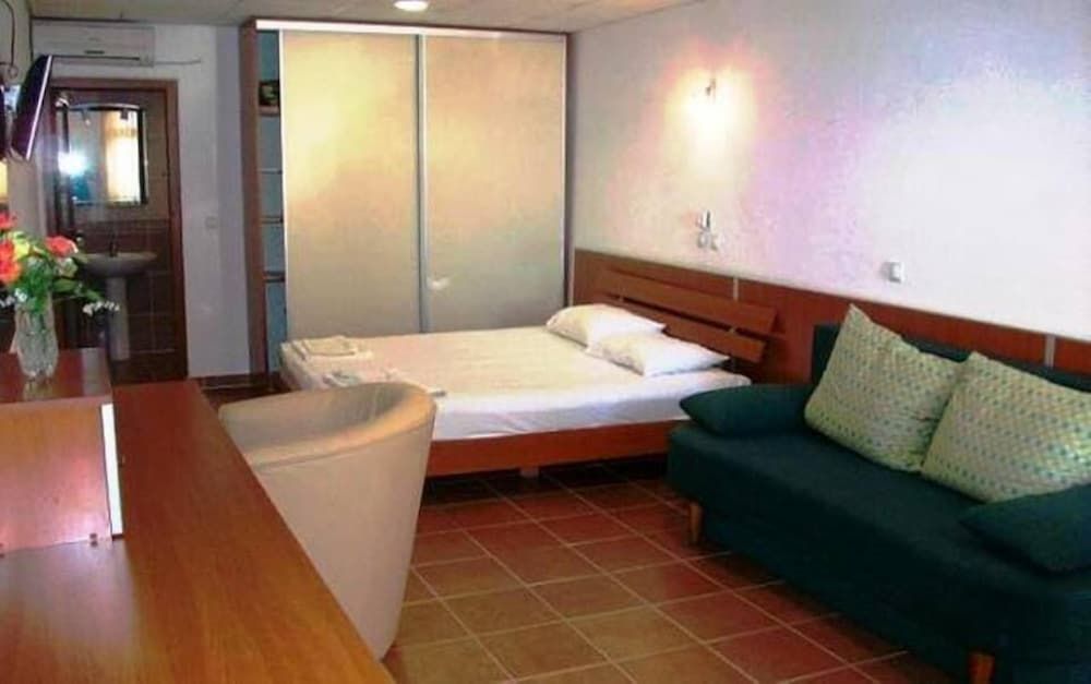 hotel photo