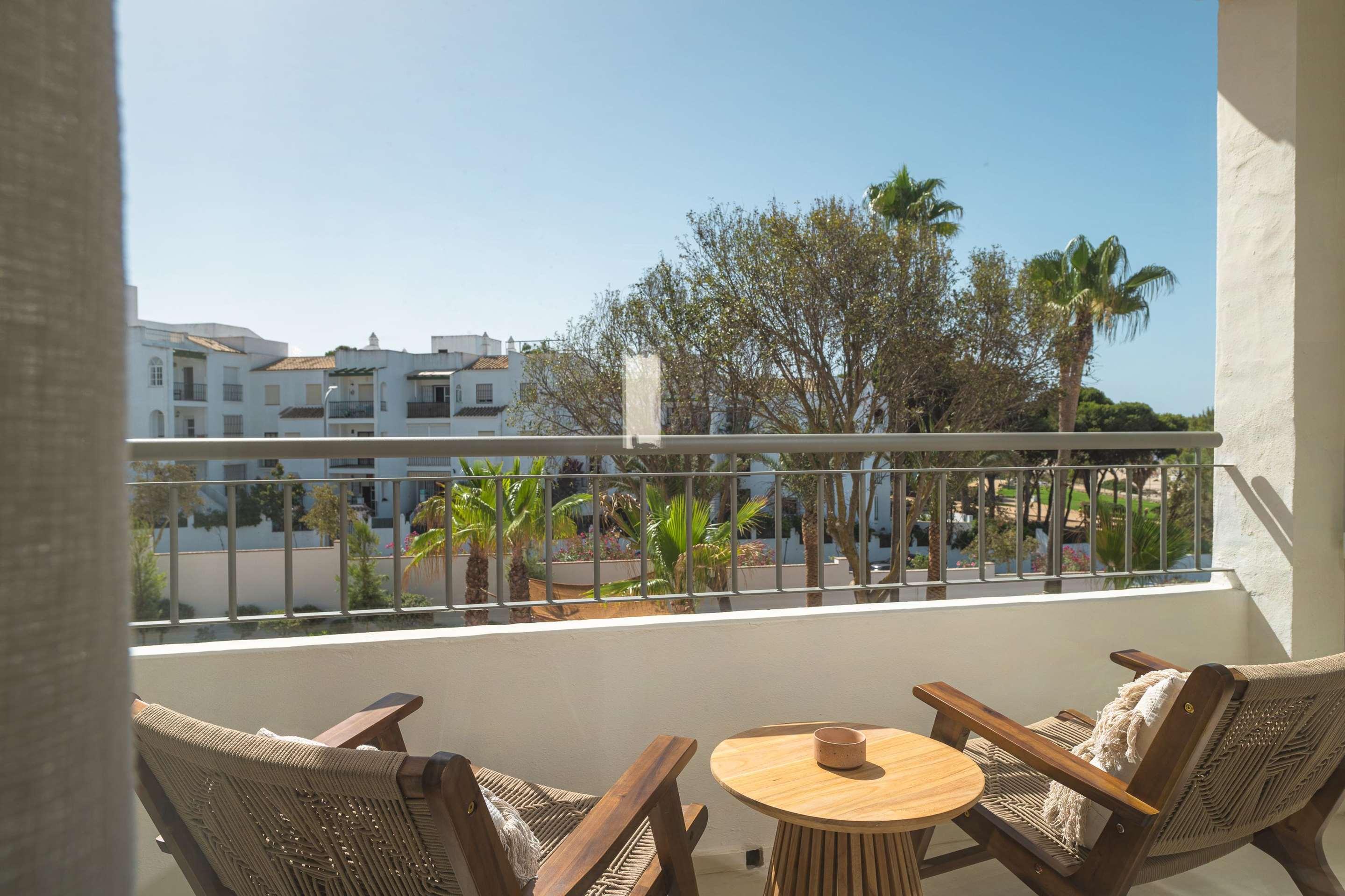 ice-1070823493-672bbe-971454 Daia Slow Beach Hotel Conil