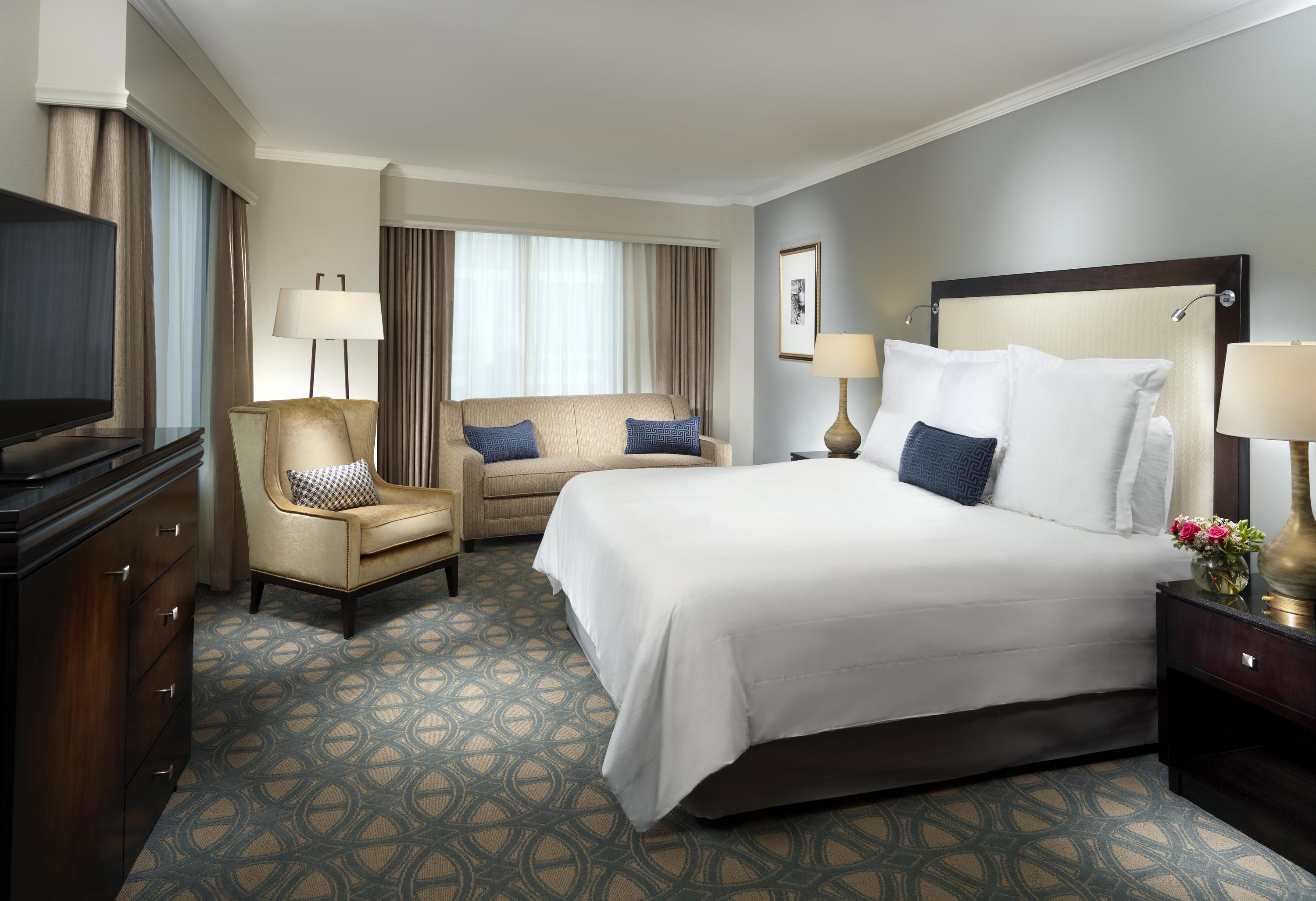 Omni Riverfront Hotel $116 ($̶1̶6̶8̶). New Orleans Hotel Deals ...