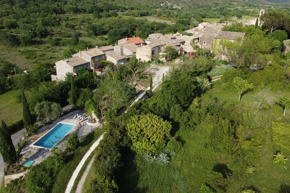 Peaceful Passiflore gîte in the Cèze valley near the Ardèche region Languedoc-Roussillon - Goudargues visuel 1/5 Peaceful Passiflore gîte in the Cèze valley near the Ardèche region Languedoc-Roussillon - Goudargues visuel 1/5