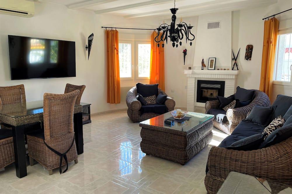 Villa Eva, beautiful detached villa with private pool, 500 m to the sandy beach Kust van Valencia - Oliva visuel 2/5 Villa Eva, beautiful detached villa with private pool, 500 m to the sandy beach Kust van Valencia - Oliva visuel 2/5