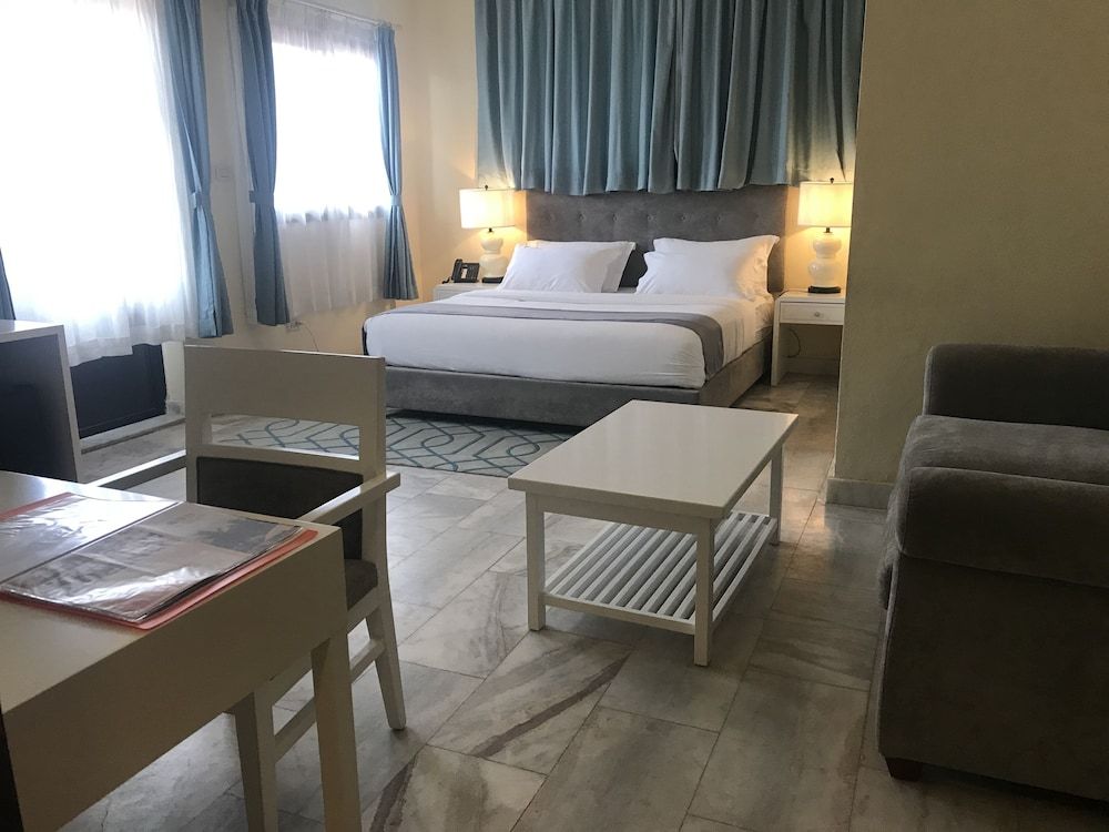 hotel photo