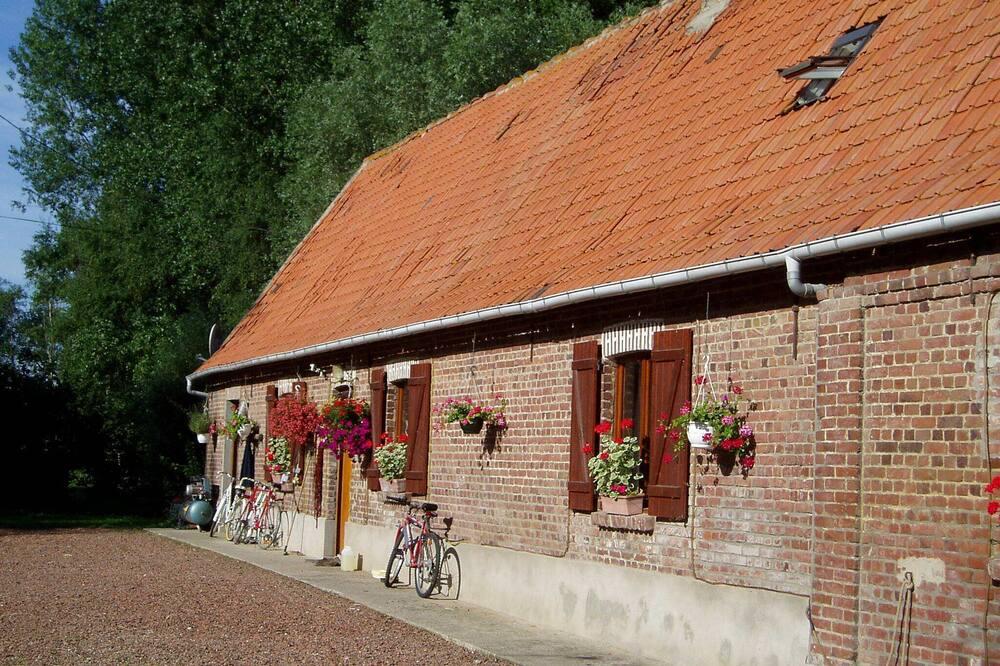 Gîte de Méraville (3 + 2 people), on the farm, Côte D'opale. Ardres region. Nord-Pas De Calais - Ardres visuel 5/5 Gîte de Méraville (3 + 2 people), on the farm, Côte D'opale. Ardres region. Nord-Pas De Calais - Ardres visuel 5/5
