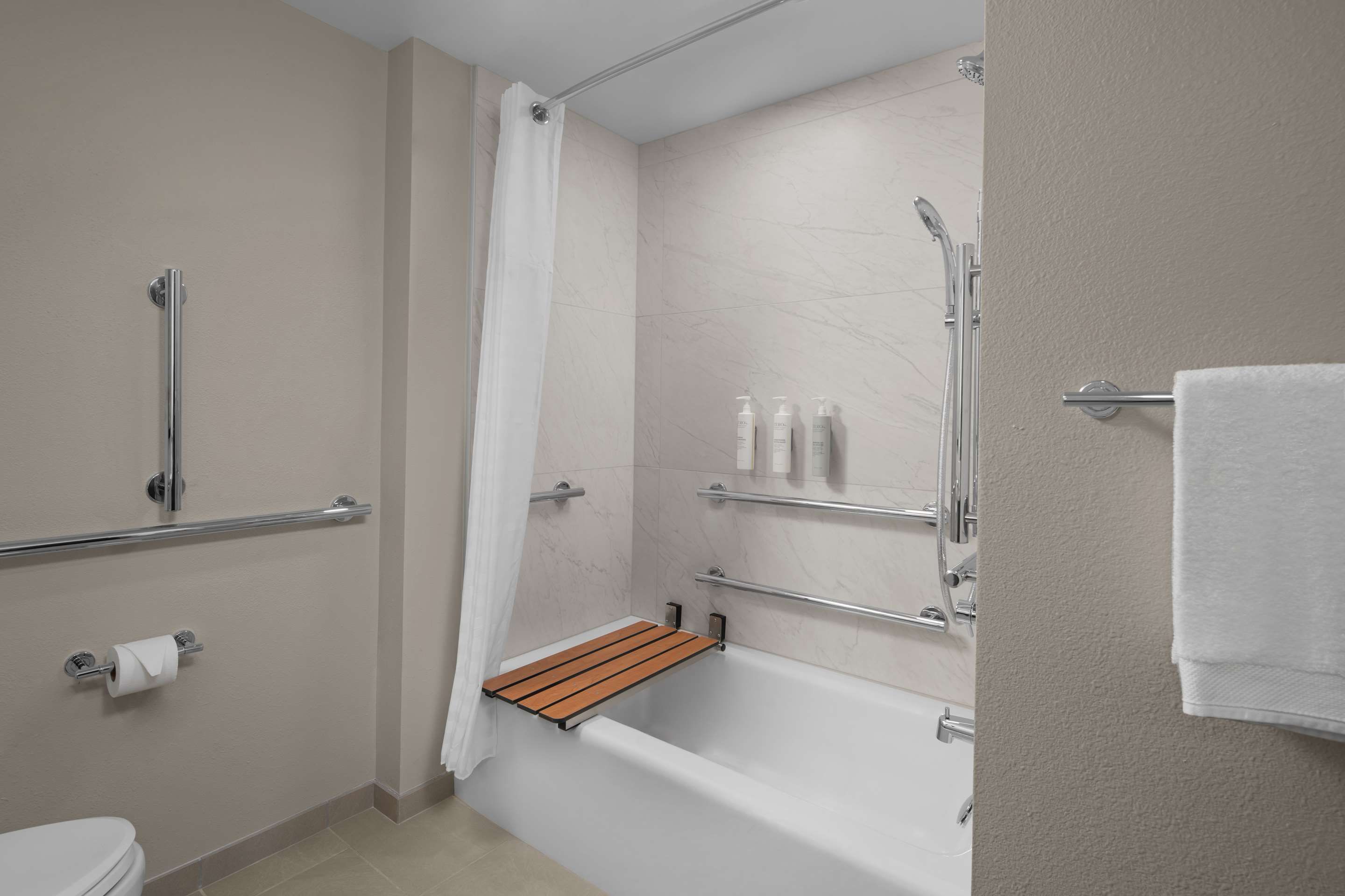 Embassy Suites by Hilton Madison Downtown