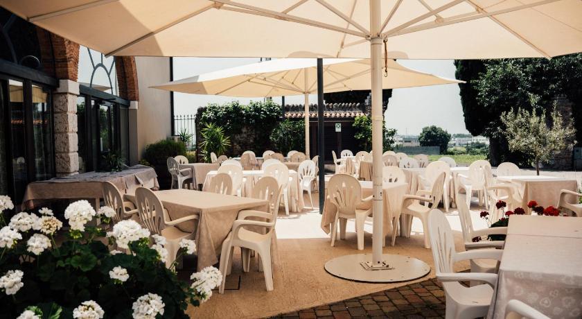 Albergo La Meridiana Venetië - Castelnuovo del Garda visuel 4/5 Albergo La Meridiana Venetië - Castelnuovo del Garda visuel 4/5