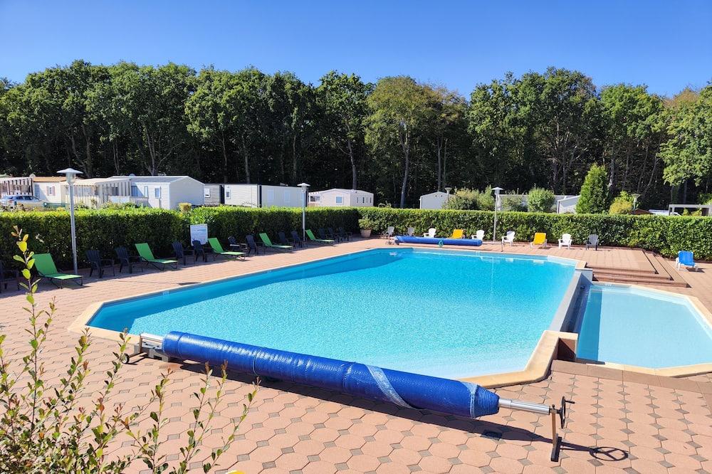 Mobile home with swimming pool & tennis courts, 5 minutes from the beach! Bretagne - Dinard visuel 2/5 Mobile home with swimming pool & tennis courts, 5 minutes from the beach! Bretagne - Dinard visuel 2/5