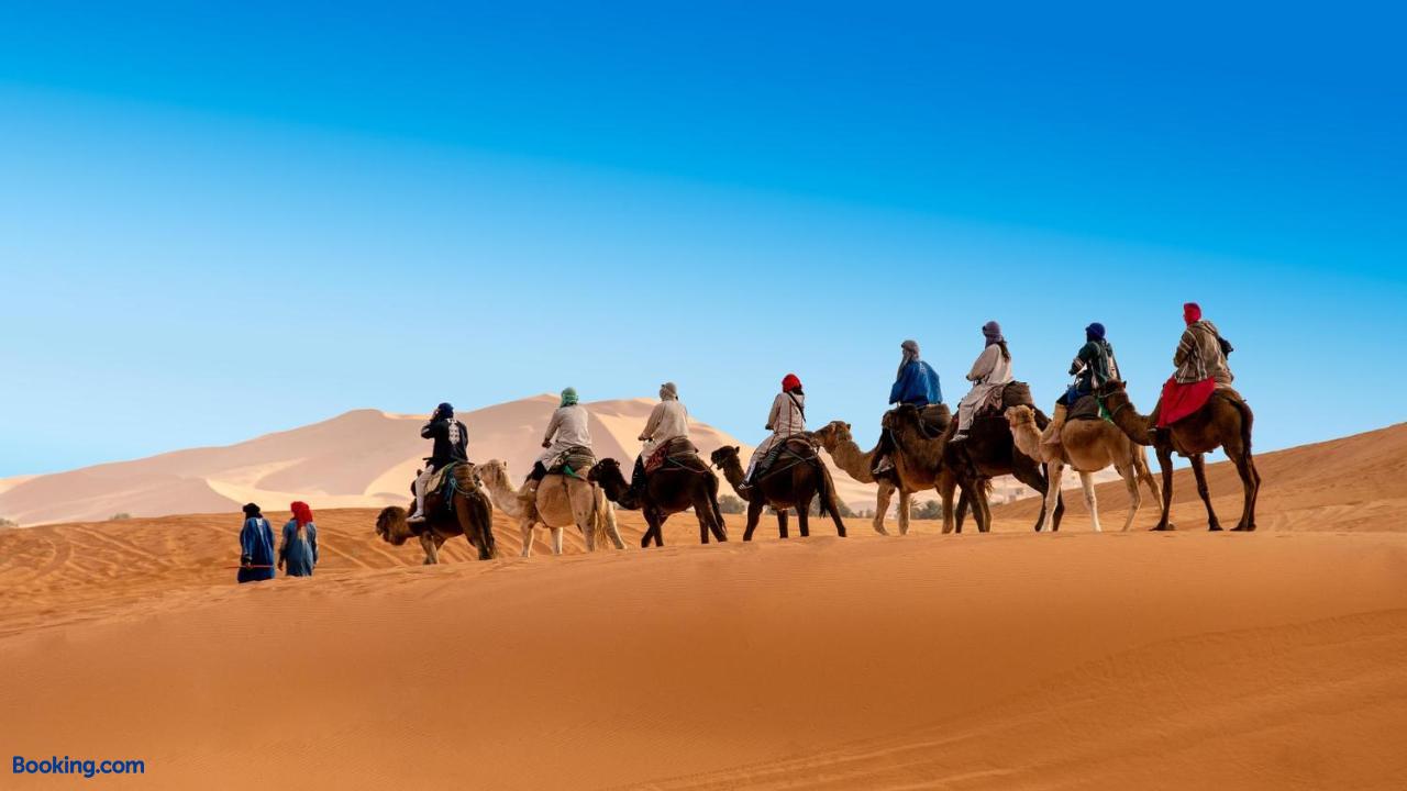 booking-1071459736-560531243-807921 Berber Safari Camping