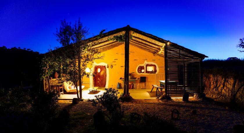 The Hobbit House Montes da Ronha - Alentejo - Odemira visuel 4/5 The Hobbit House Montes da Ronha - Alentejo - Odemira visuel 4/5