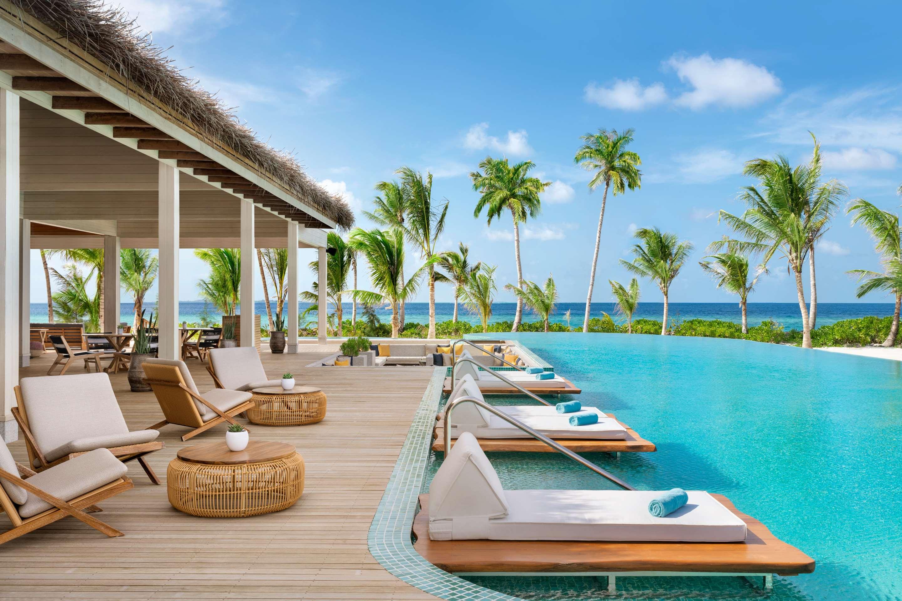ice-1070466236-99715402-416136 Hilton Maldives Amingiri Resort & Spa