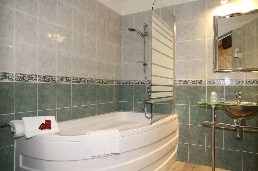 Hôtel Le Saint Germain Languedoc-Roussillon - Pezenas visuel 4/5 Hôtel Le Saint Germain Languedoc-Roussillon - Pezenas visuel 4/5